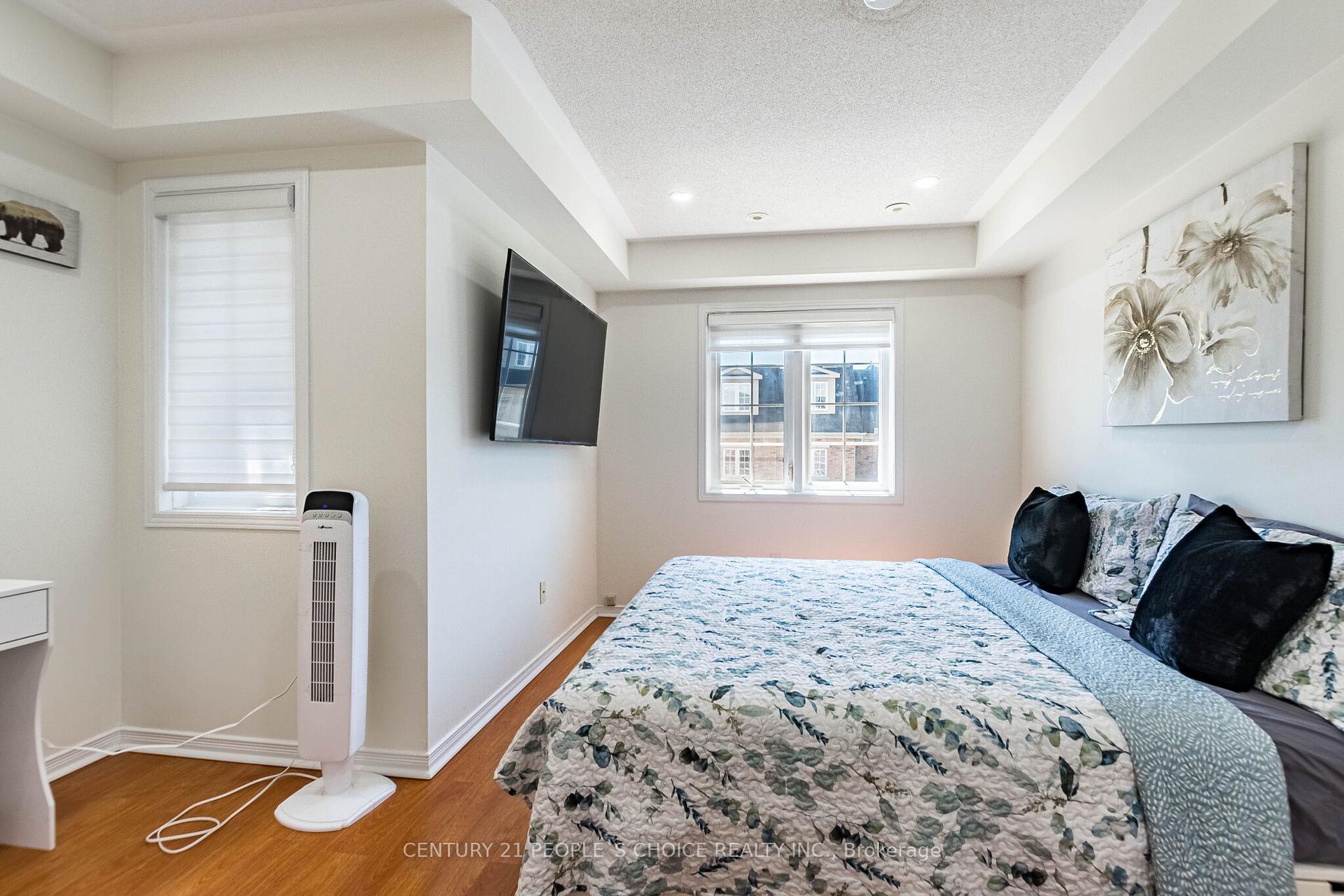 Photo 31 of Unit 29, 435 Hensall Circle, Mississauga, Cooksville — HOMEH