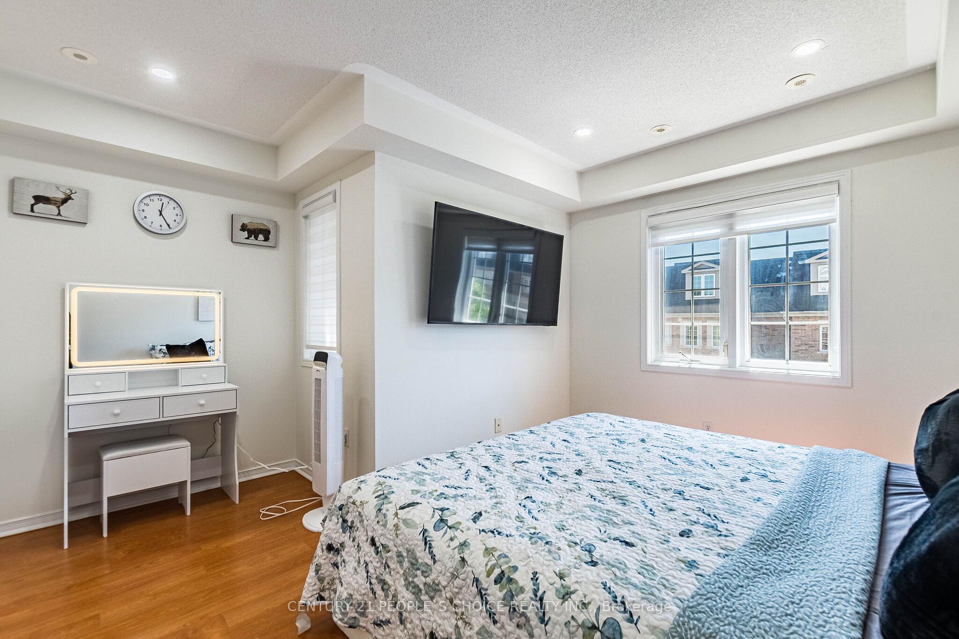 Photo 32 of Unit 29, 435 Hensall Circle, Mississauga, Cooksville — HOMEH
