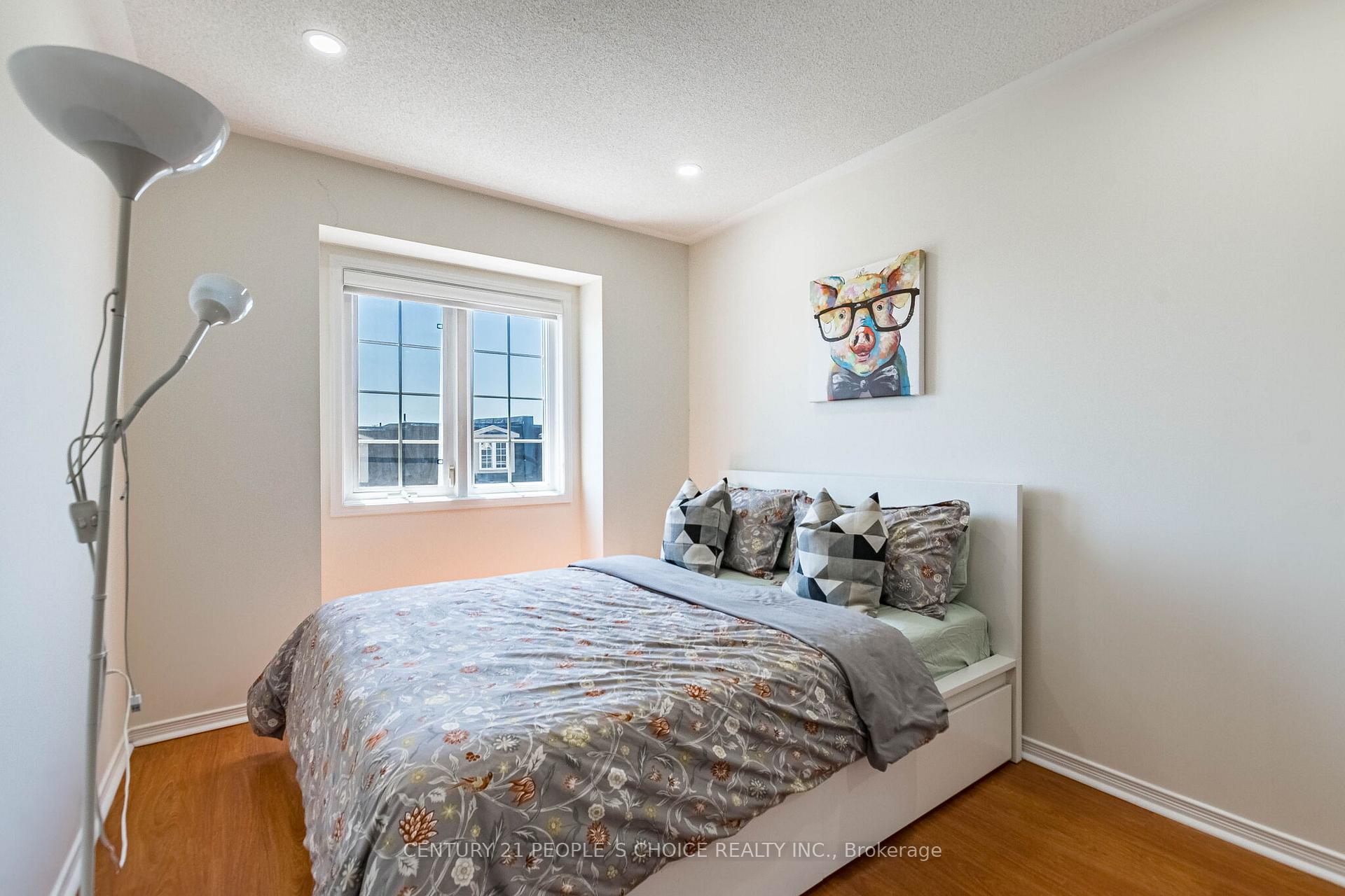 Photo 42 of Unit 29, 435 Hensall Circle, Mississauga, Cooksville — HOMEH