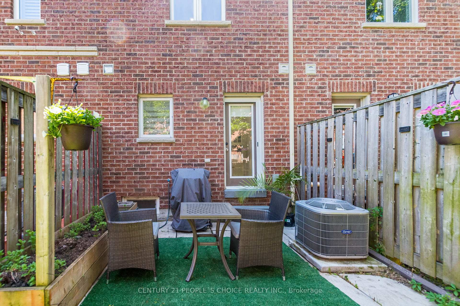Photo 48 of Unit 29, 435 Hensall Circle, Mississauga, Cooksville — HOMEH