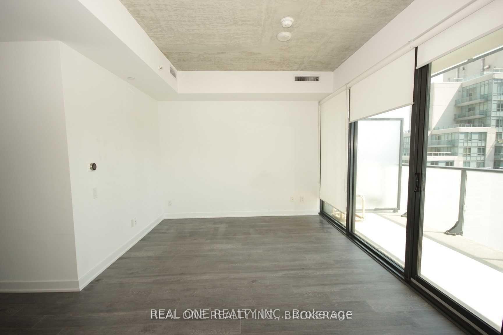 Photo 5 of Unit 1411, 185 Roehampton Avenue, Toronto, Mount Pleasant West — HOMEH