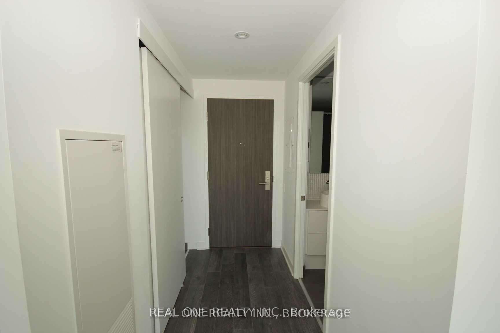 Photo 11 of Unit 1411, 185 Roehampton Avenue, Toronto, Mount Pleasant West — HOMEH