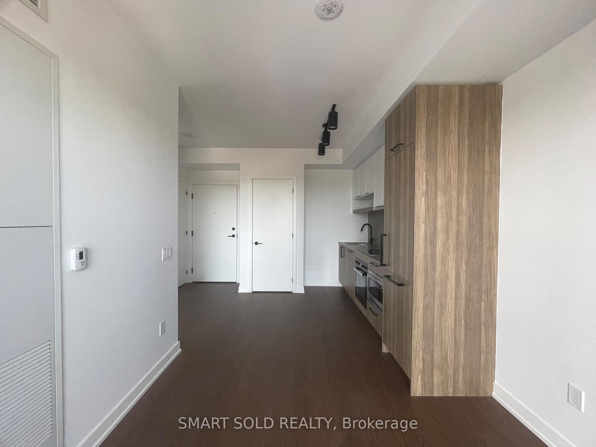 Photo 6 of Unit 1617, 89 Montclair Avenue, Toronto, Forest Hill South — HOMEH