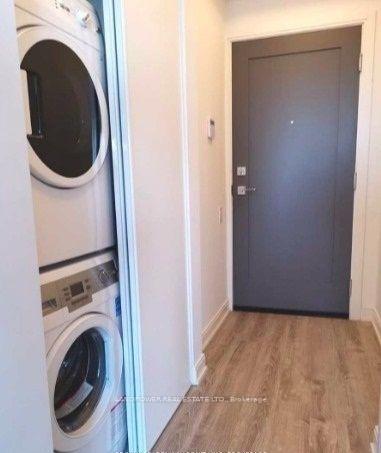 Photo 4 of Unit 908, 42 Charles Street E, Toronto, Church-Yonge Corridor — HOMEH