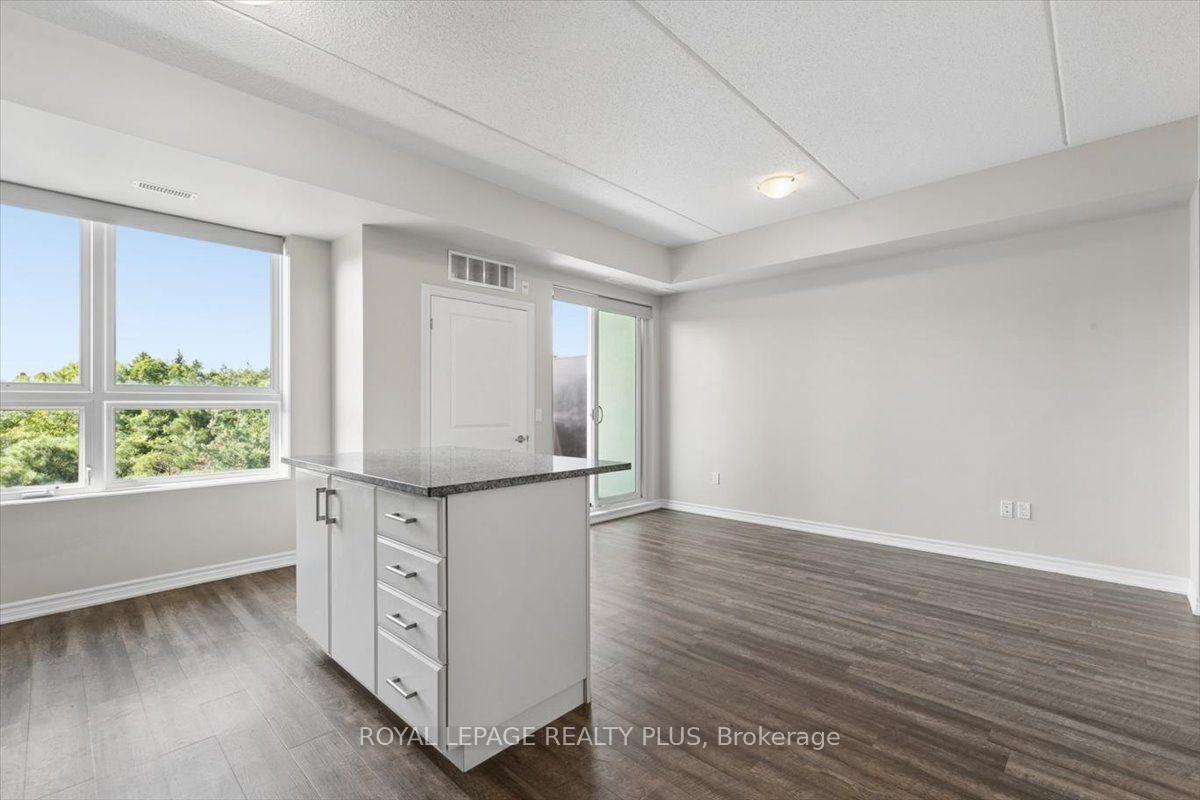 Photo 4 of Unit 404, 1284 Gordon Street, Guelph, Kortright East — HOMEH