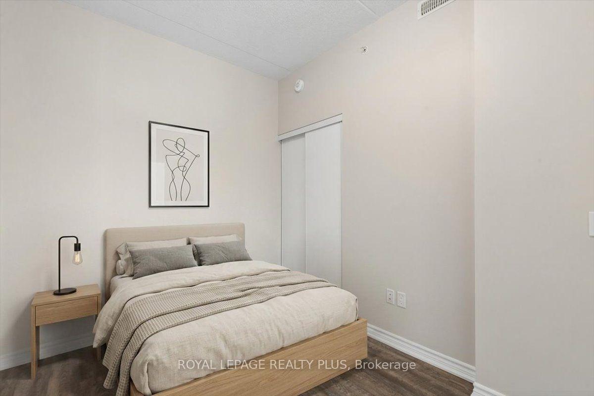Photo 14 of Unit 404, 1284 Gordon Street, Guelph, Kortright East — HOMEH