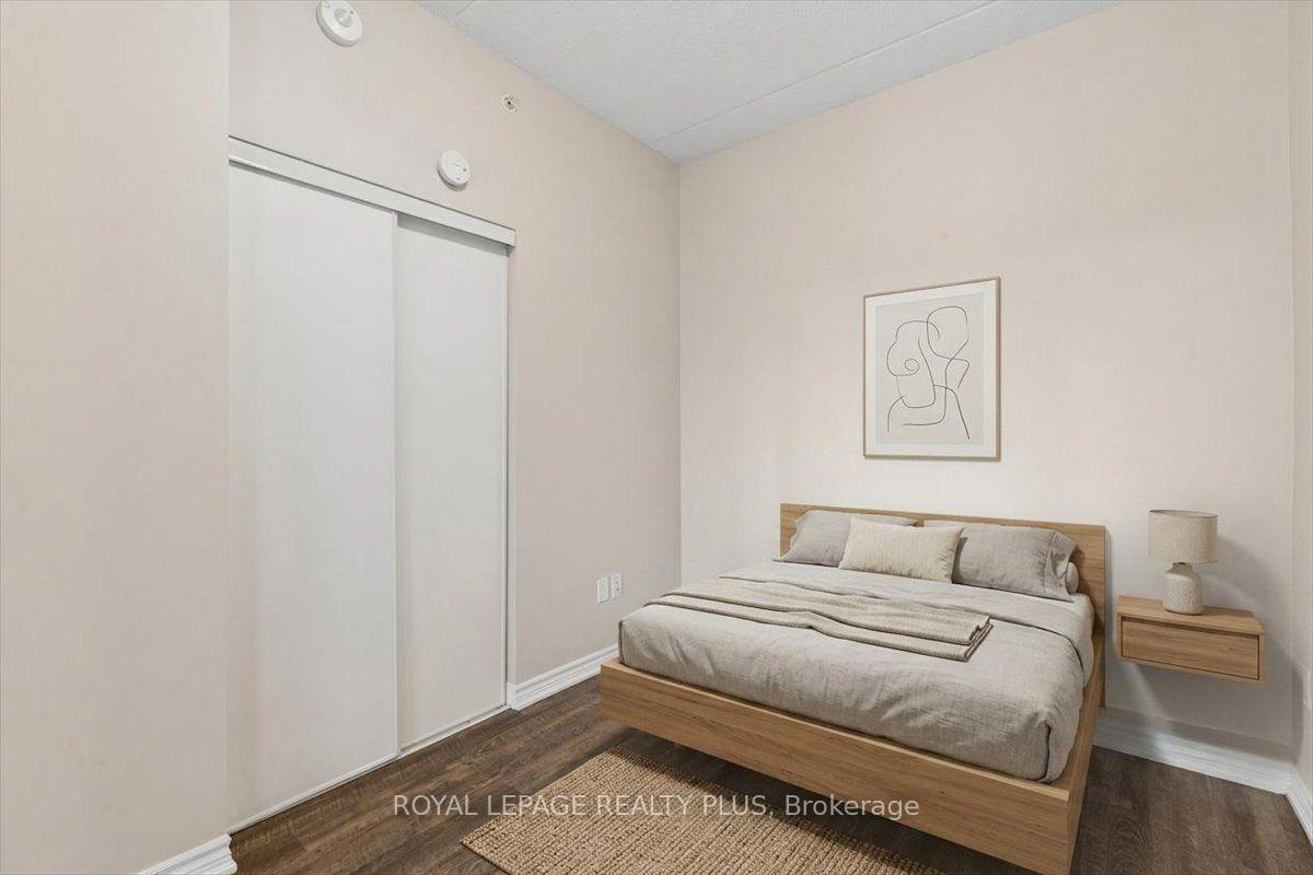 Photo 16 of Unit 404, 1284 Gordon Street, Guelph, Kortright East — HOMEH