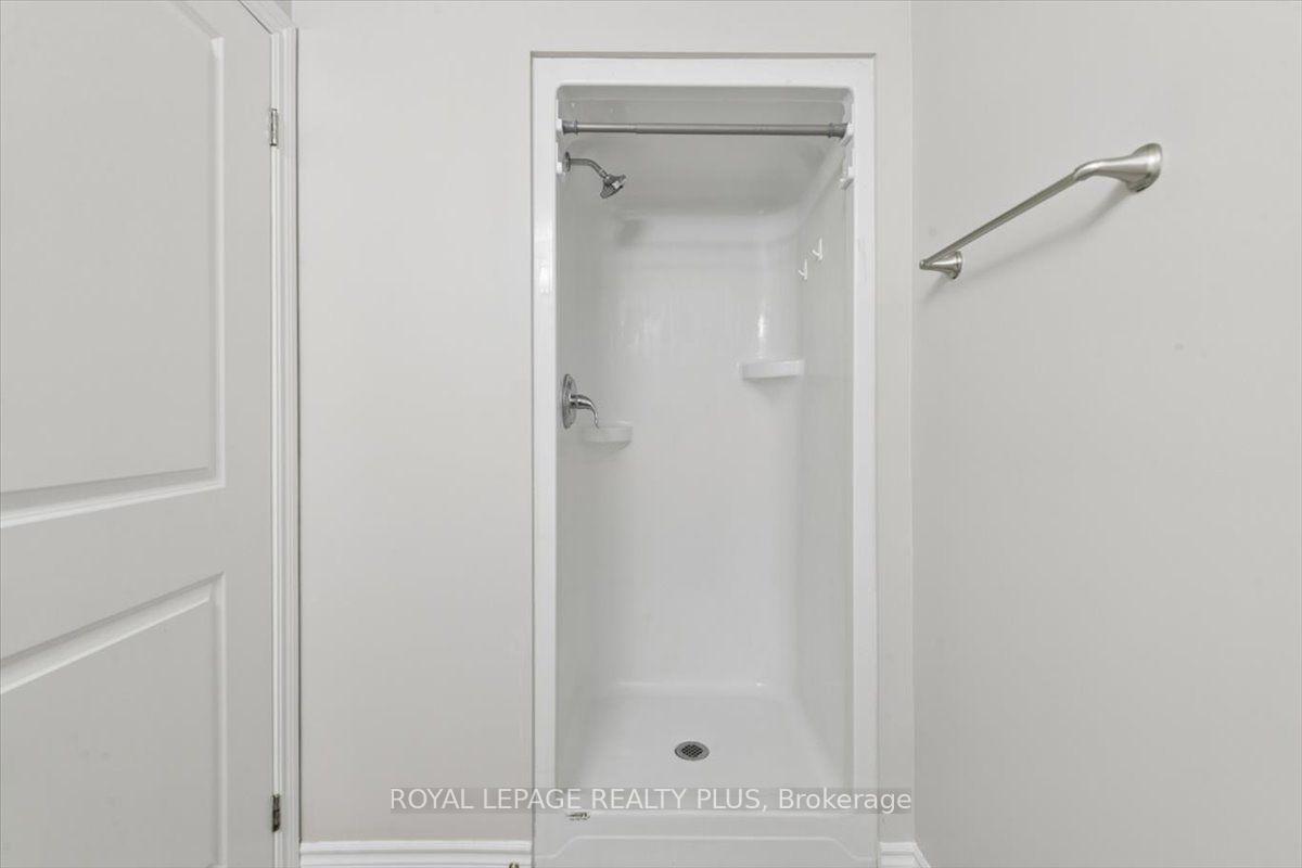 Photo 19 of Unit 404, 1284 Gordon Street, Guelph, Kortright East — HOMEH