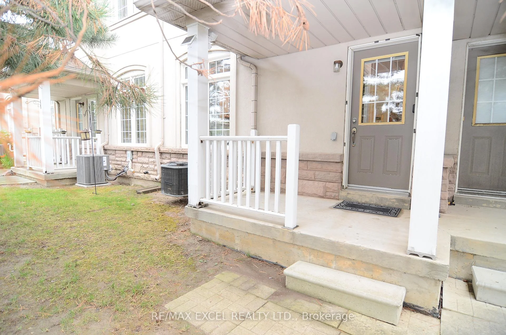 Photo 17 of Unit 21, 10 Post Oak Drive, Richmond Hill, Jefferson — HOMEH