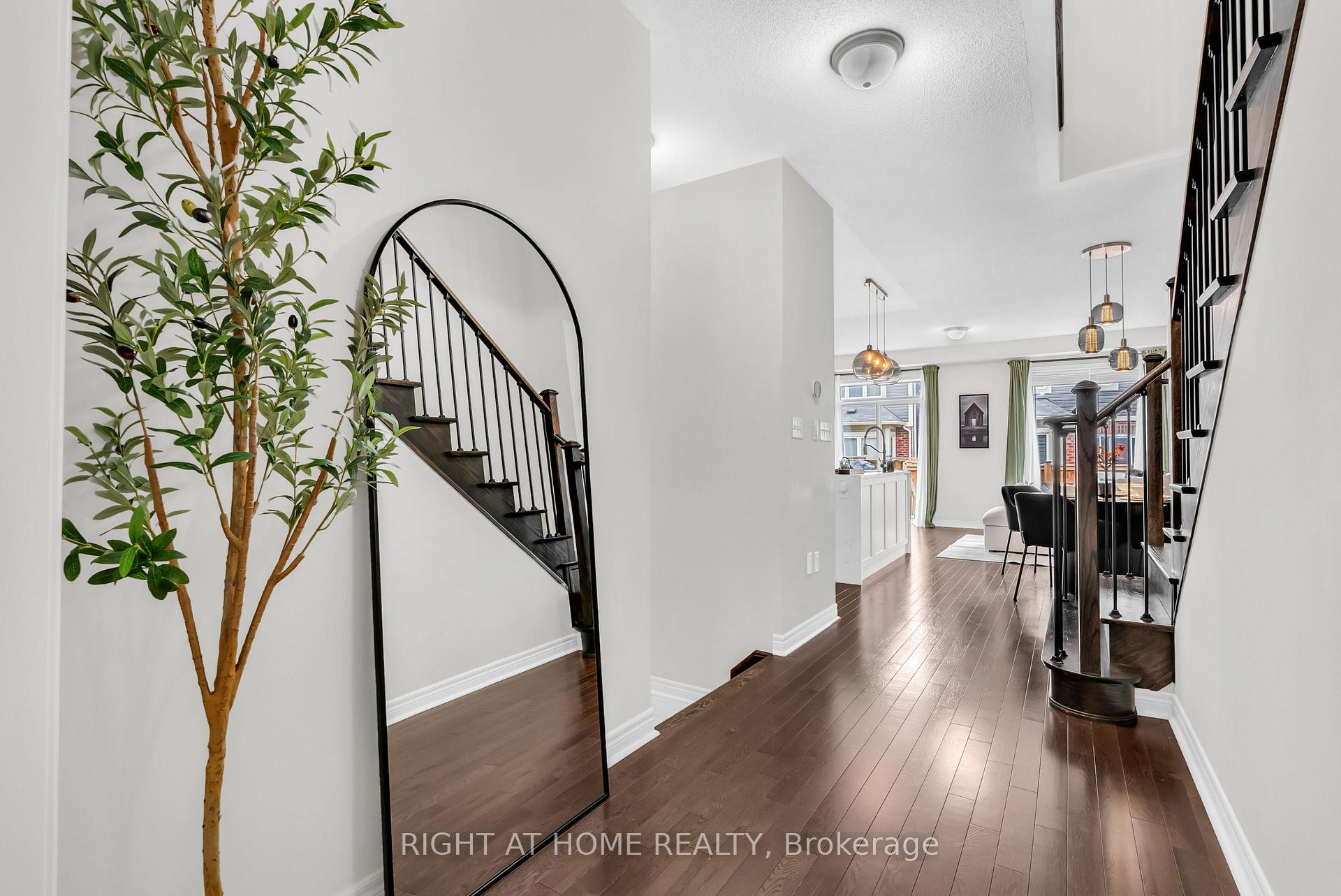 Photo 3 of 36 Matterhorn Road, Brampton, Northwest Brampton — HOMEH