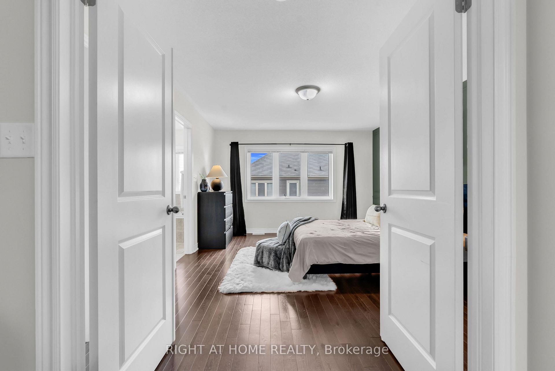 Photo 23 of 36 Matterhorn Road, Brampton, Northwest Brampton — HOMEH