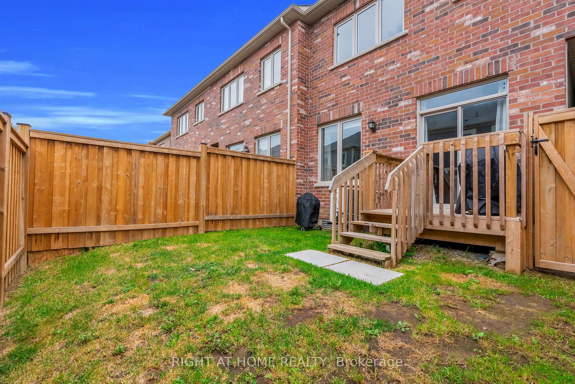 Photo 39 of 36 Matterhorn Road, Brampton, Northwest Brampton — HOMEH