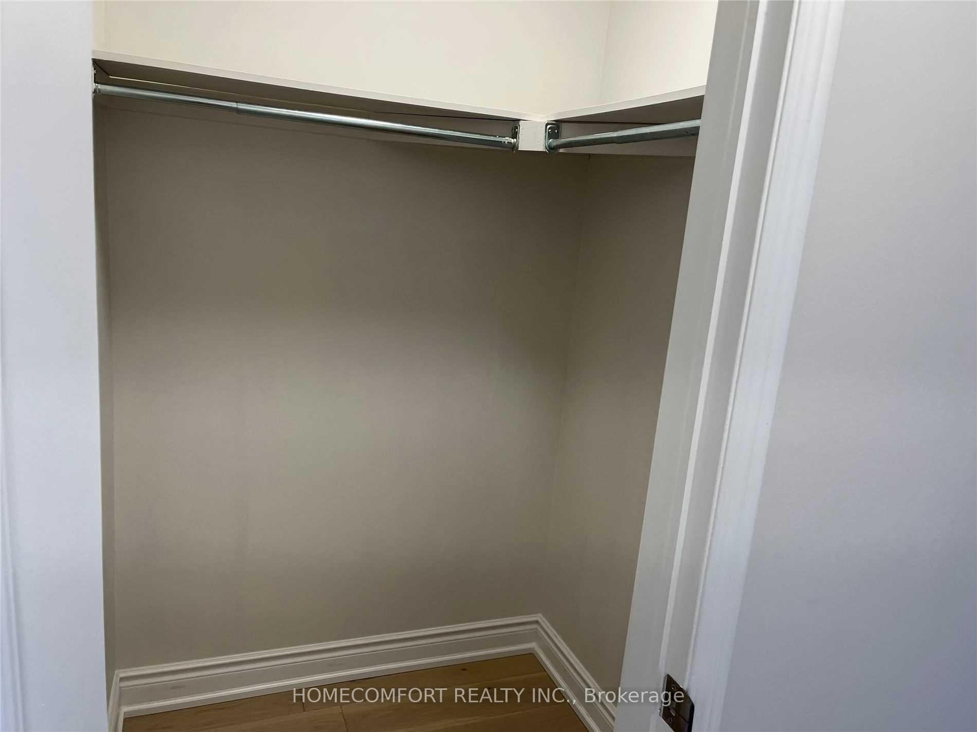 Photo 8 of 95 Ferncliffe Crescent, Markham, Cedarwood — HOMEH