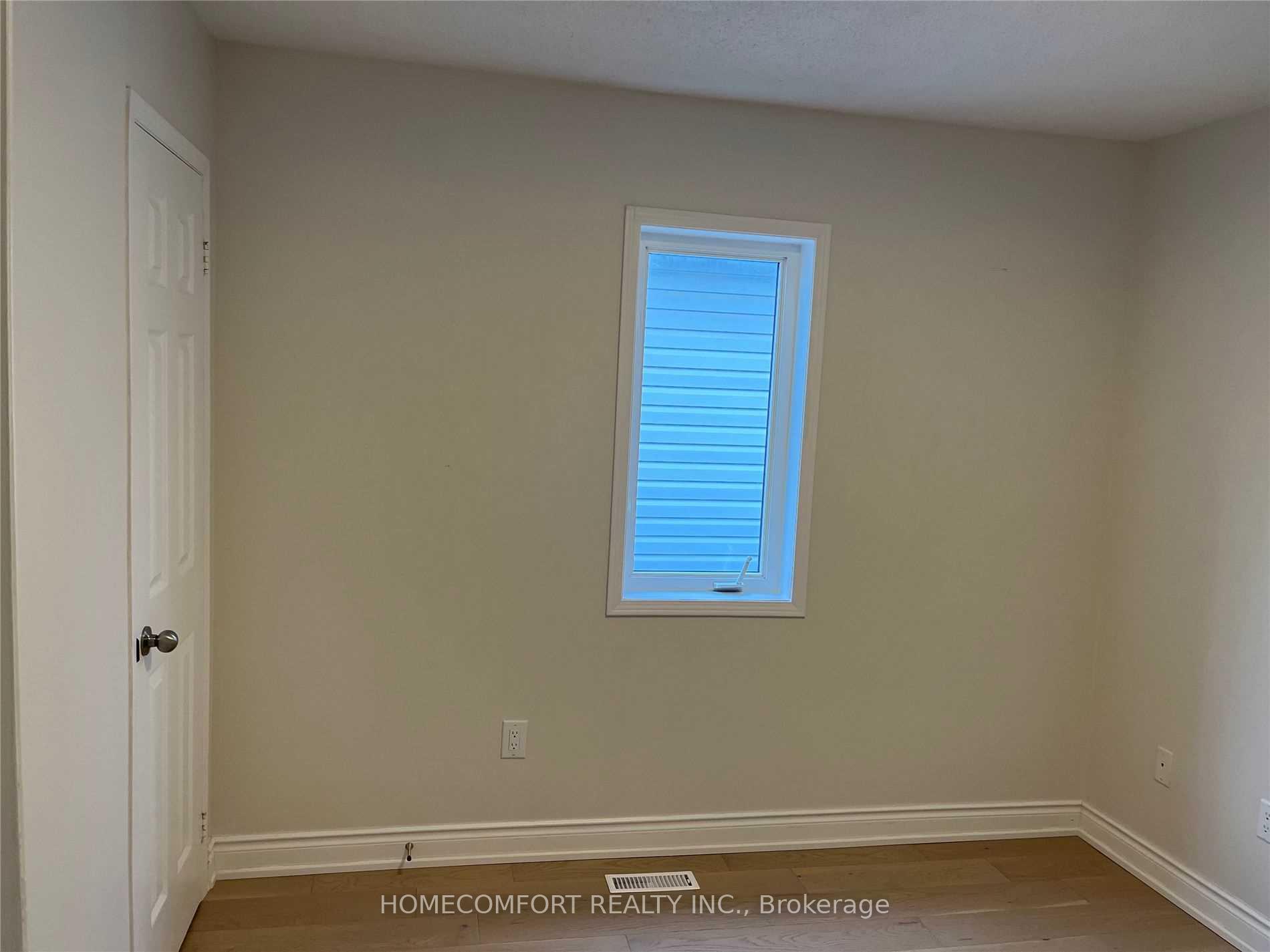 Photo 13 of 95 Ferncliffe Crescent, Markham, Cedarwood — HOMEH