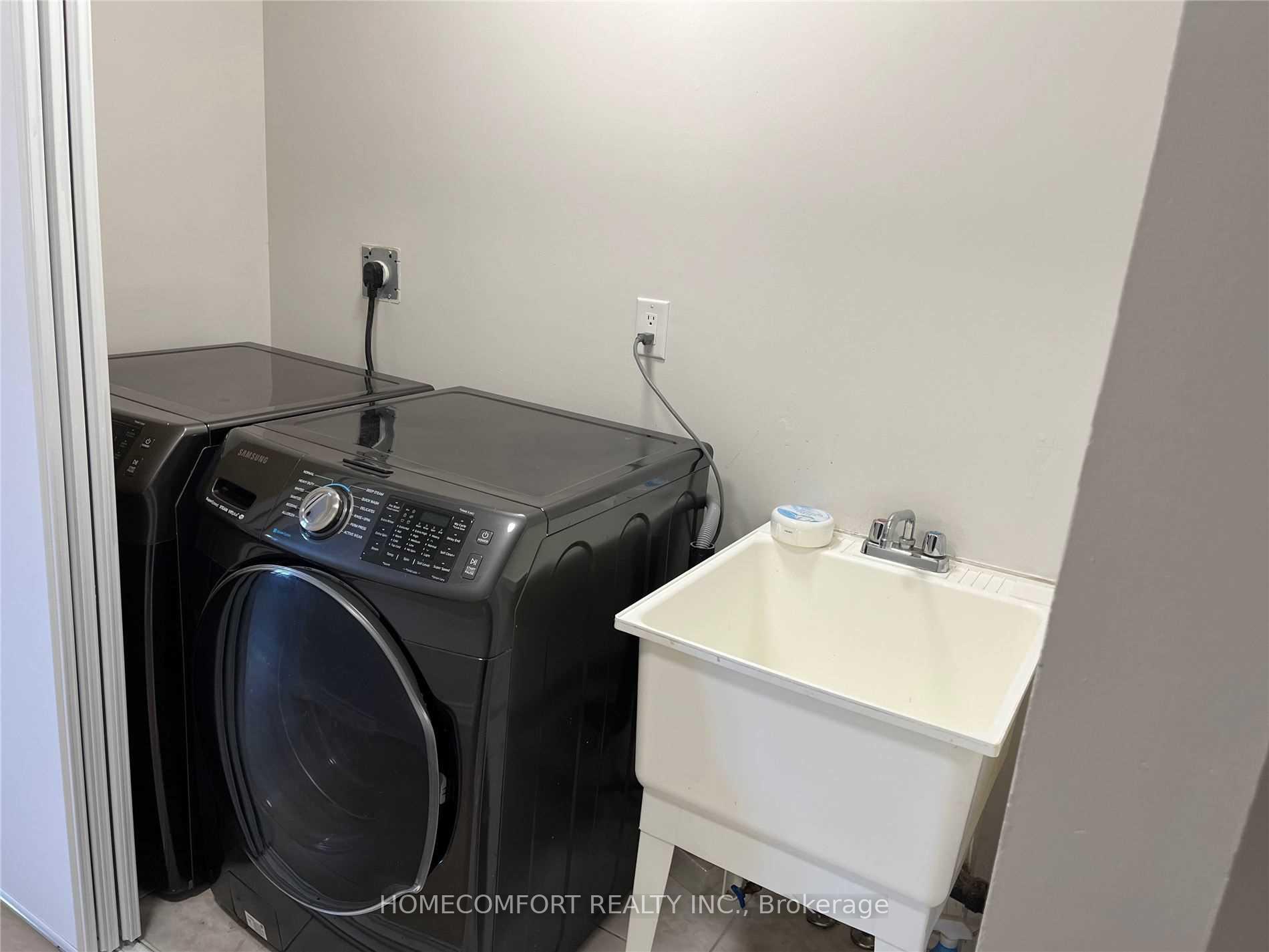 Photo 14 of 95 Ferncliffe Crescent, Markham, Cedarwood — HOMEH