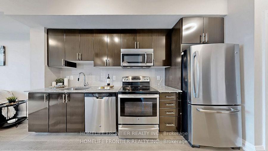 Photo 13 of Unit 2528, 7161 Yonge Street, Markham, Thornhill — HOMEH