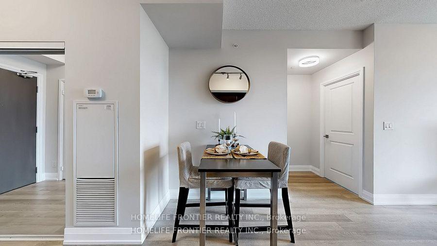 Photo 16 of Unit 2528, 7161 Yonge Street, Markham, Thornhill — HOMEH