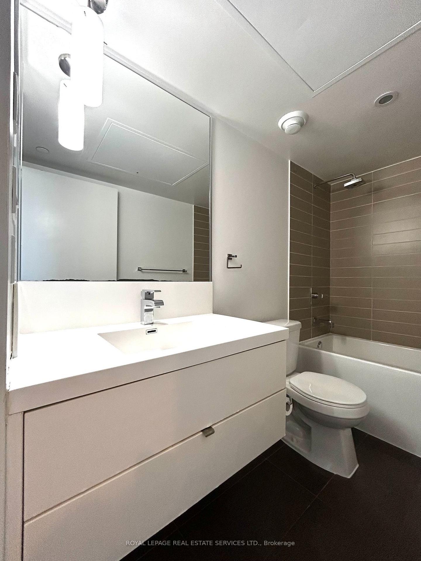 Photo 17 of Unit 1109, 9 Valhalla Inn Road, Etobicoke, Islington-City Centre West — HOMEH