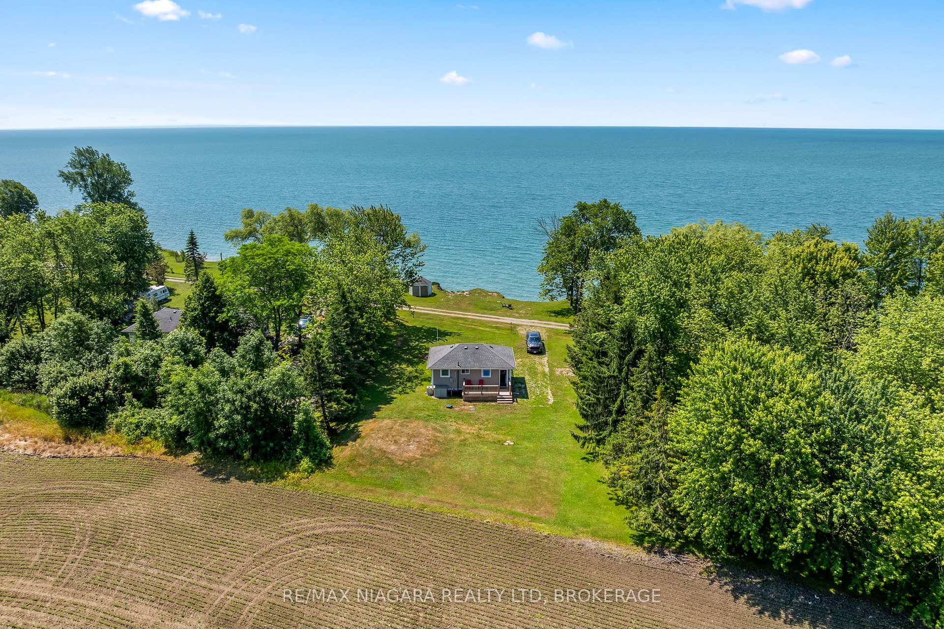 Photo 28 of 45 Erie Heights Line, Haldimand, Dunnville — HOMEH