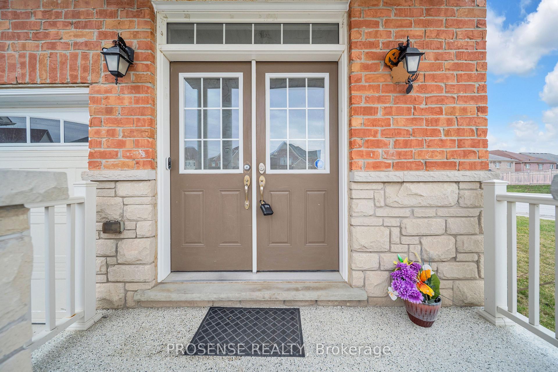 Photo 2 of 2 Timbercove Road, Brampton, Credit Valley — HOMEH