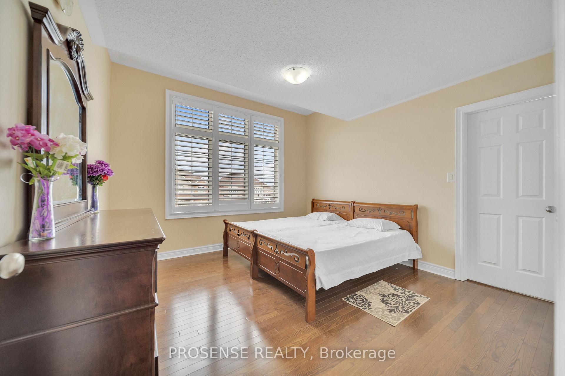 Photo 15 of 2 Timbercove Road, Brampton, Credit Valley — HOMEH