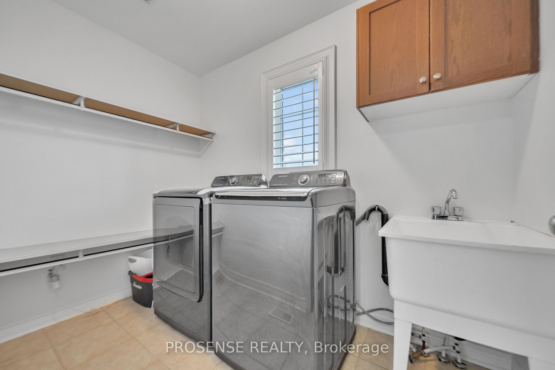 Photo 18 of 2 Timbercove Road, Brampton, Credit Valley — HOMEH