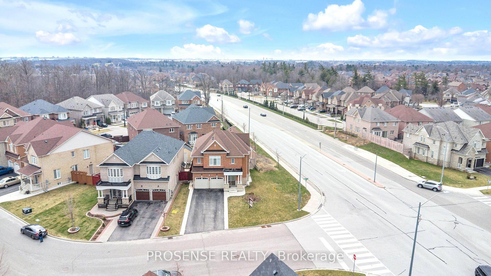 Photo 20 of 2 Timbercove Road, Brampton, Credit Valley — HOMEH