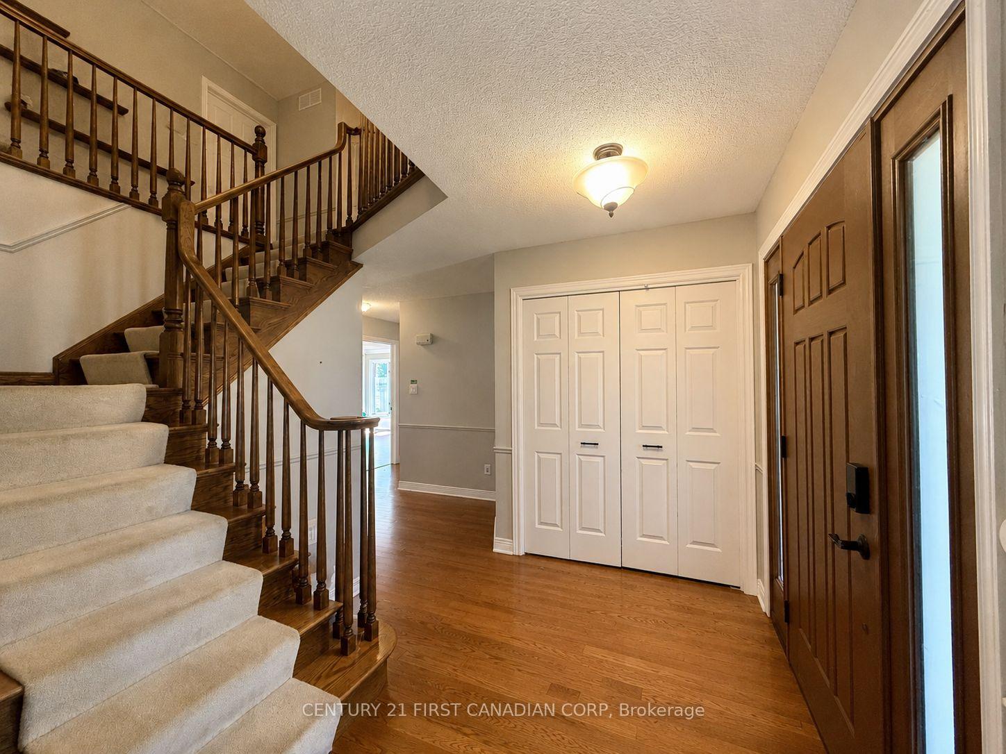 Photo 2 of 179 Sunnyside Drive, London, North G — HOMEH