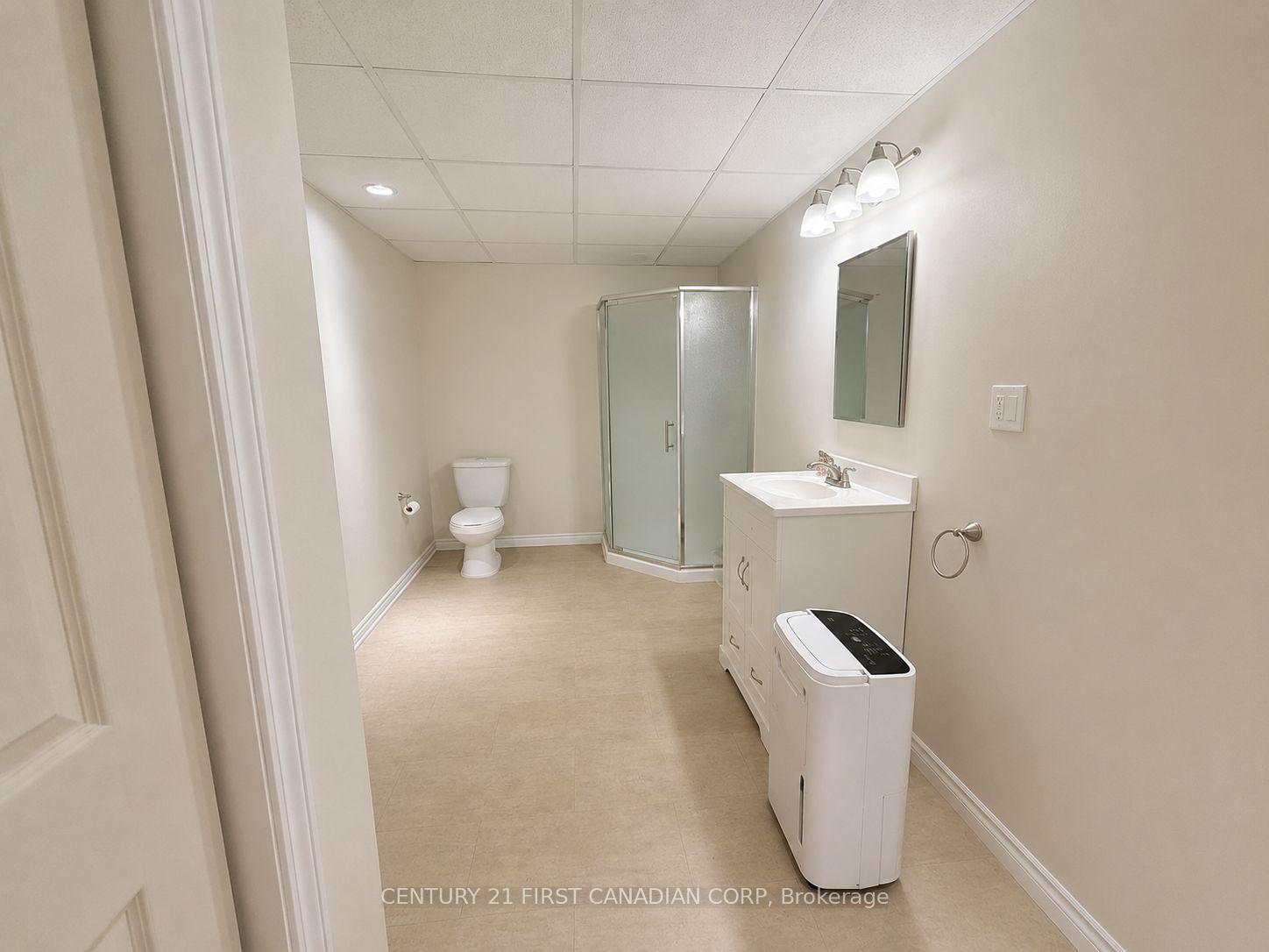 Photo 27 of 179 Sunnyside Drive, London, North G — HOMEH