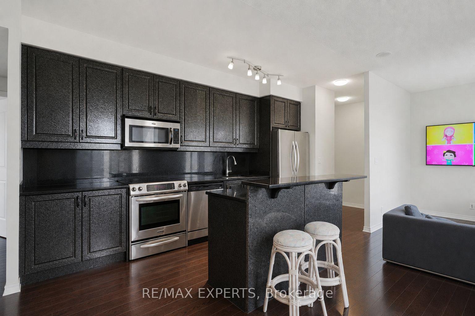 Photo 7 of Unit 614, 9225 Jane Street, Vaughan, Maple — HOMEH
