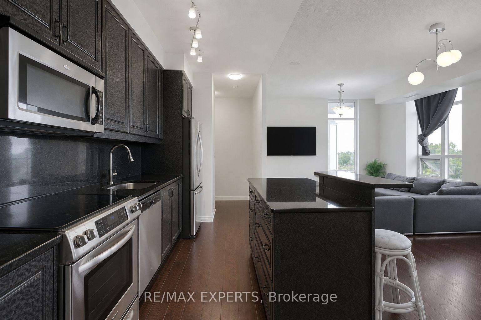 Photo 8 of Unit 614, 9225 Jane Street, Vaughan, Maple — HOMEH