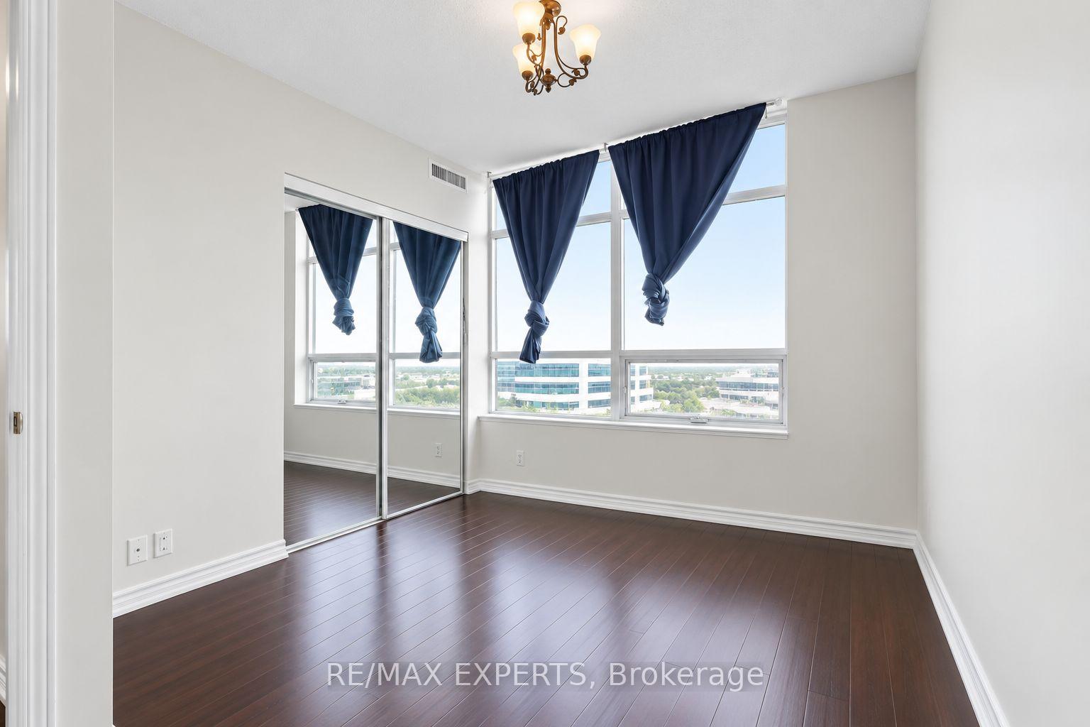 Photo 18 of Unit 614, 9225 Jane Street, Vaughan, Maple — HOMEH
