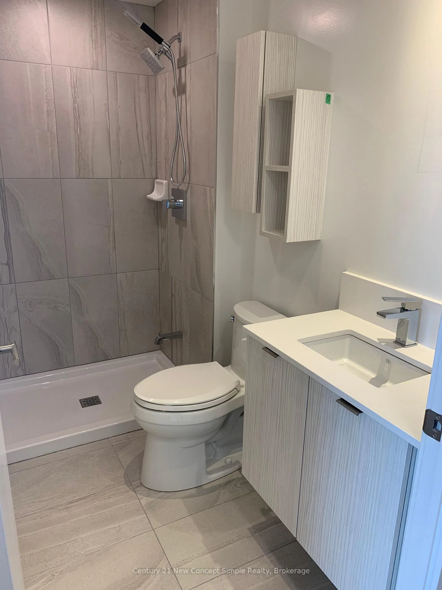 Photo 8 of Unit 2610, 195 Redpath Avenue, Toronto, Mount Pleasant West — HOMEH