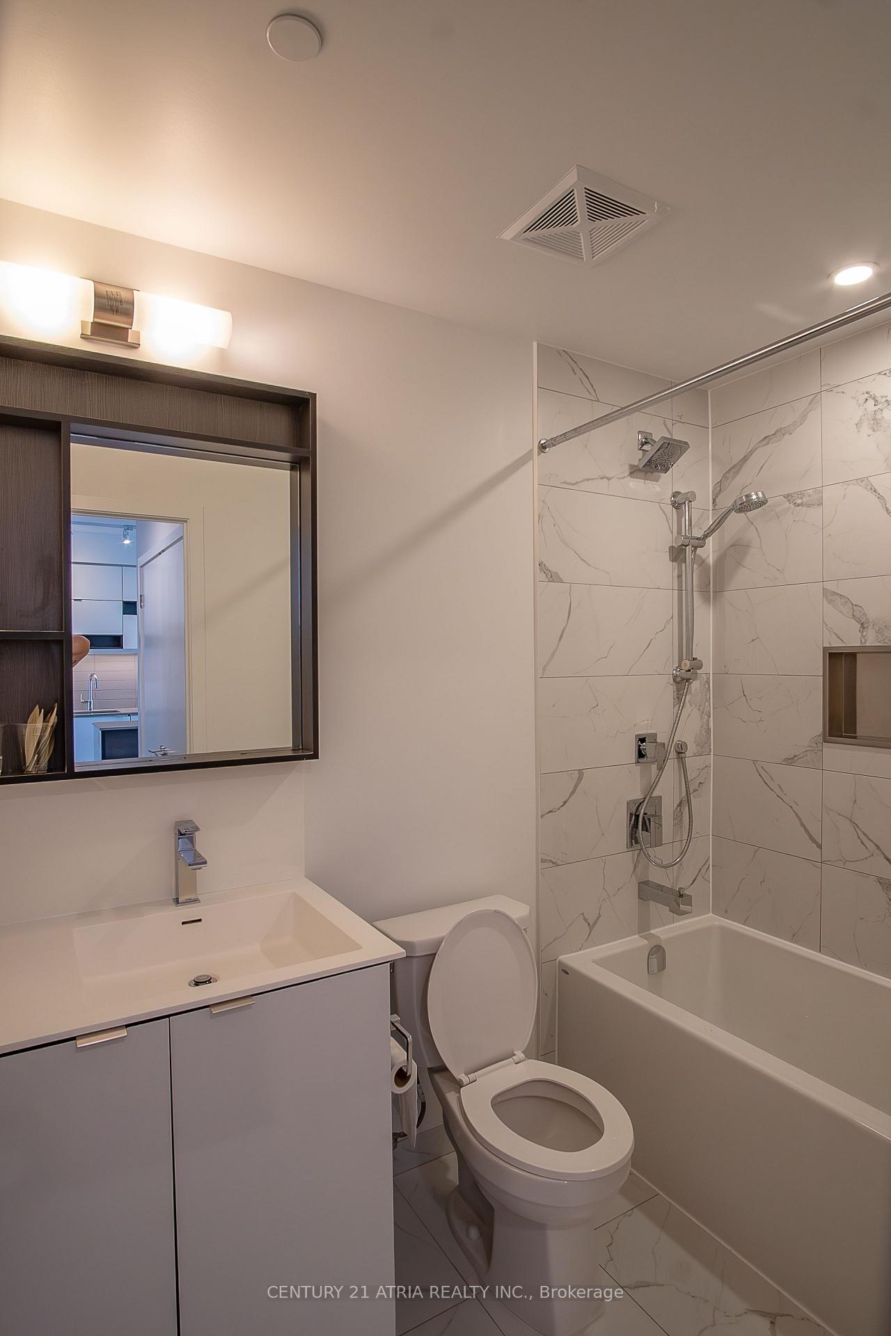 Photo 9 of Unit 1405, 4065 Confederation Parkway, Mississauga, City Centre — HOMEH