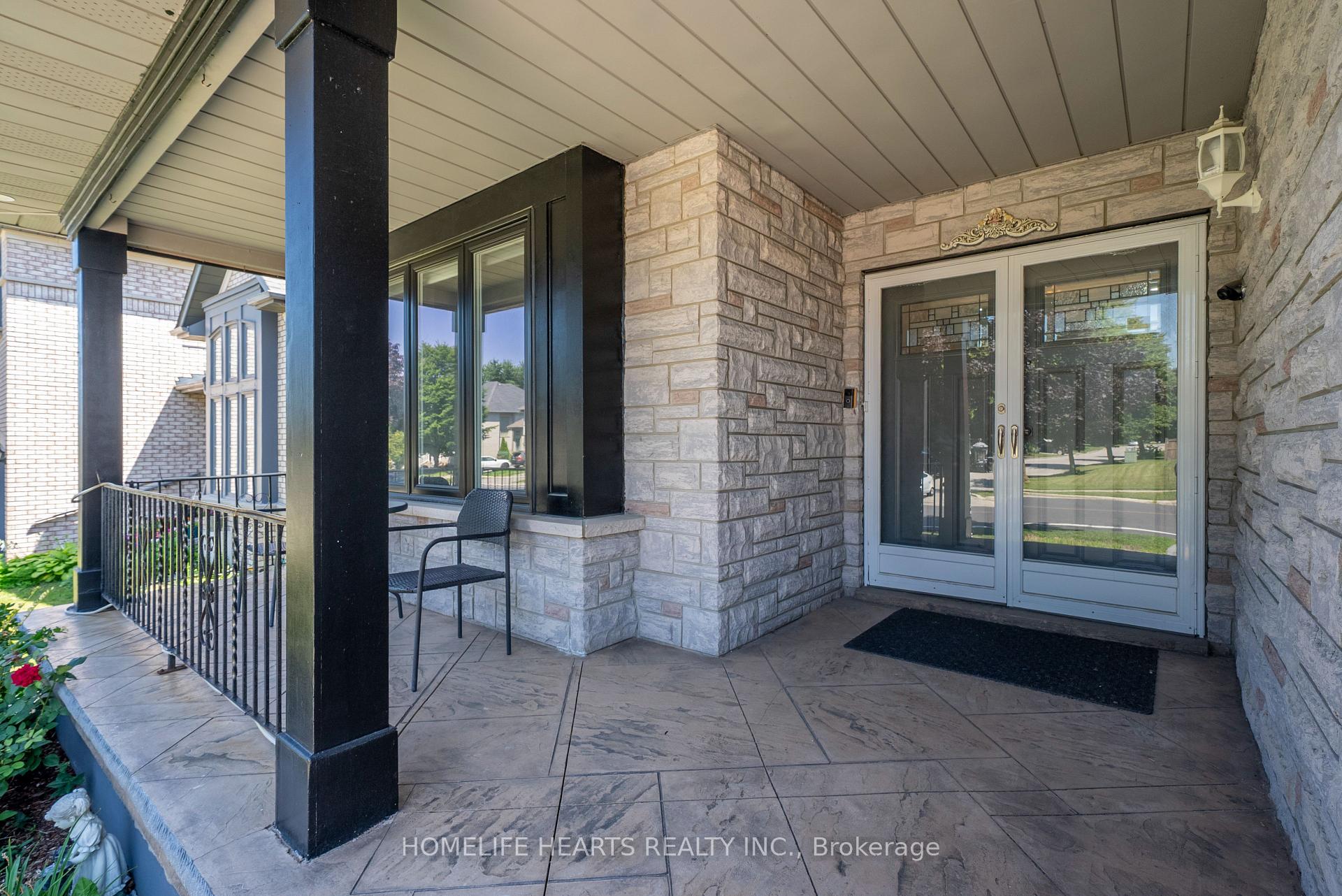 Photo 2 of 62 Boxwood Crescent, Markham, Rouge Fairways — HOMEH