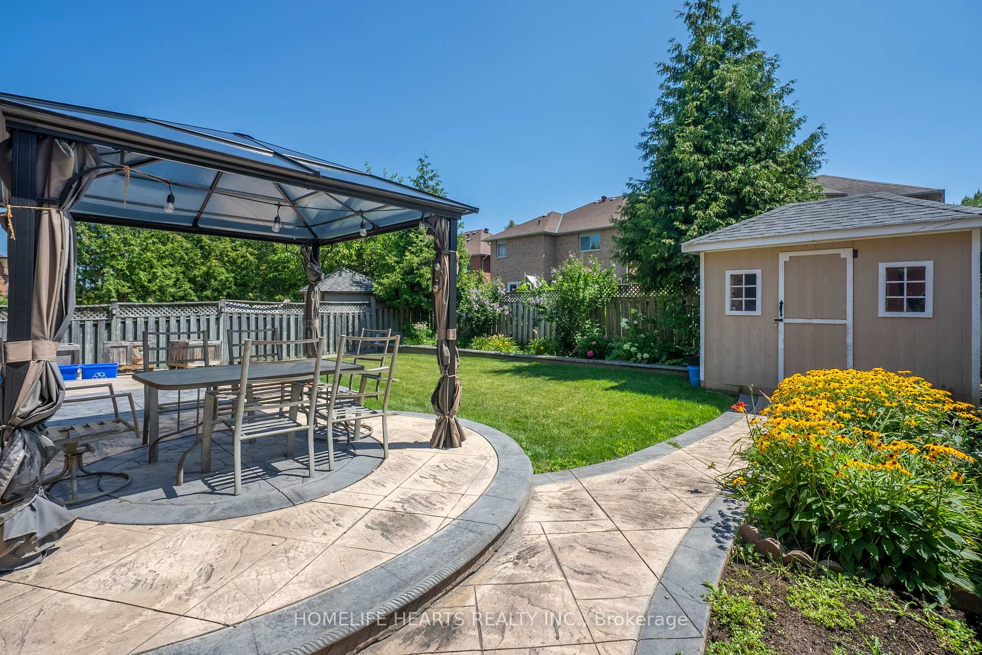 Photo 47 of 62 Boxwood Crescent, Markham, Rouge Fairways — HOMEH