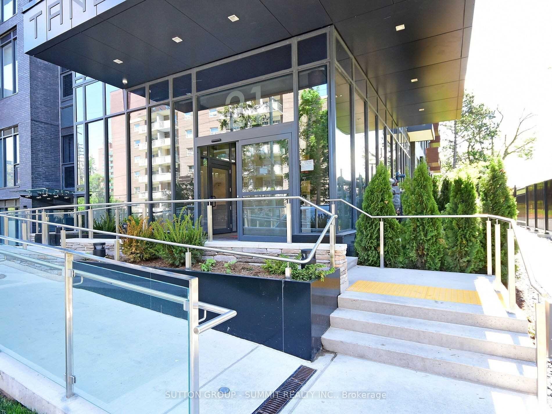 Photo 3 of Unit 1606, 21 Park Street E, Mississauga, Port Credit — HOMEH