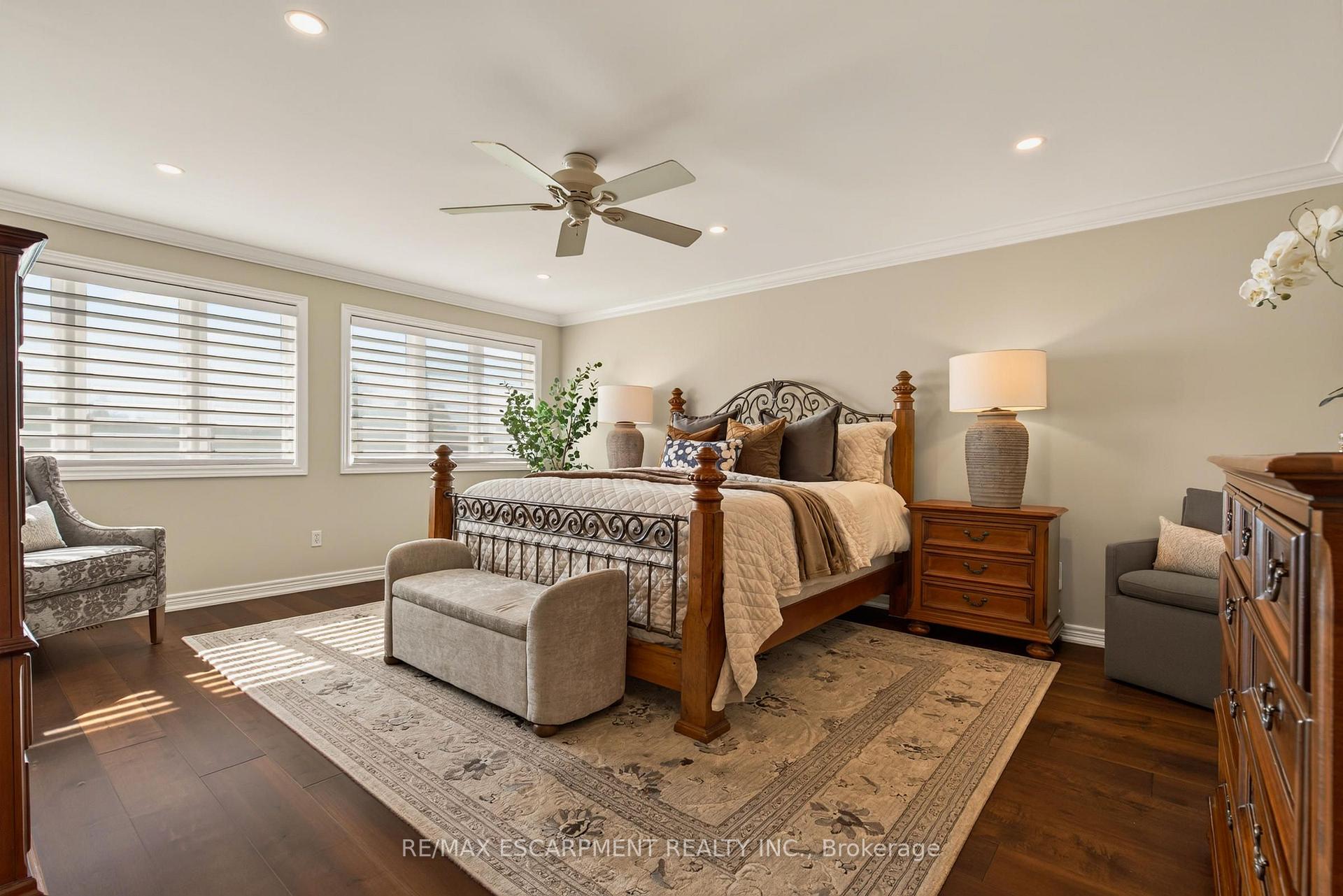 Photo 19 of 116 Joshua Avenue, Hamilton, Meadowlands — HOMEH