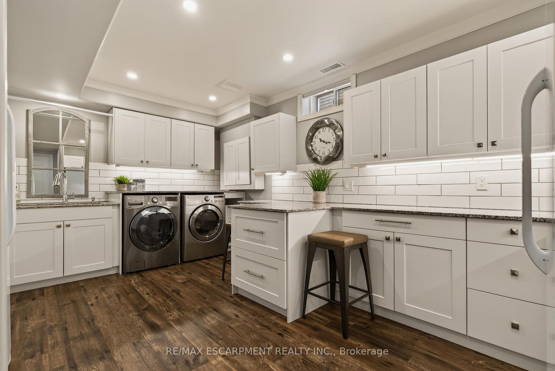 Photo 30 of 116 Joshua Avenue, Hamilton, Meadowlands — HOMEH
