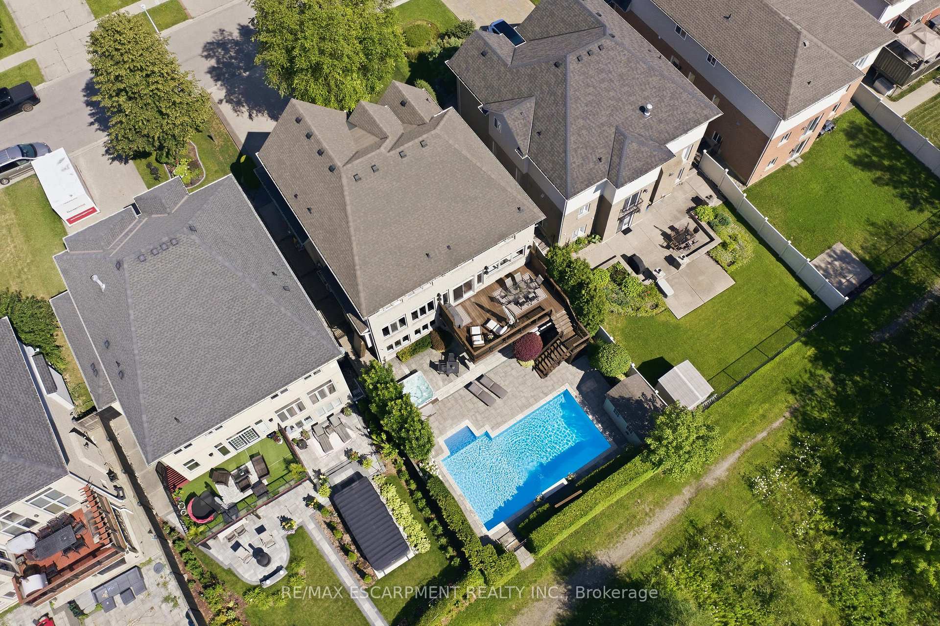 Photo 39 of 116 Joshua Avenue, Hamilton, Meadowlands — HOMEH