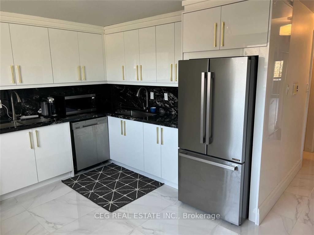 Photo of 3901 Bathurst Street