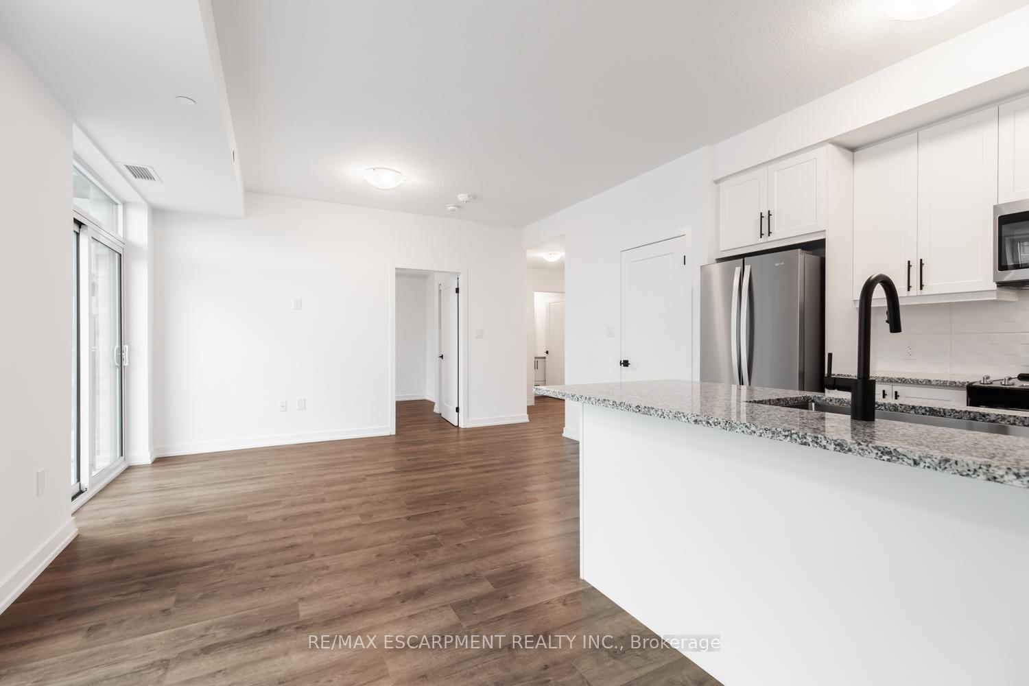 Photo 15 of Unit 238, 10 Mallard Trail, Hamilton, Waterdown — HOMEH