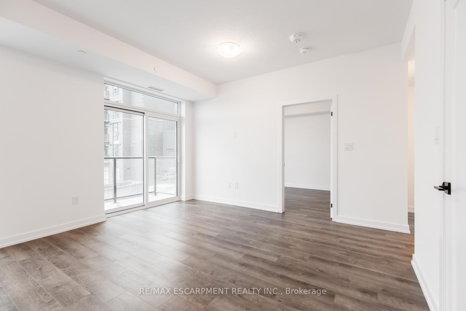 Photo 17 of Unit 238, 10 Mallard Trail, Hamilton, Waterdown — HOMEH