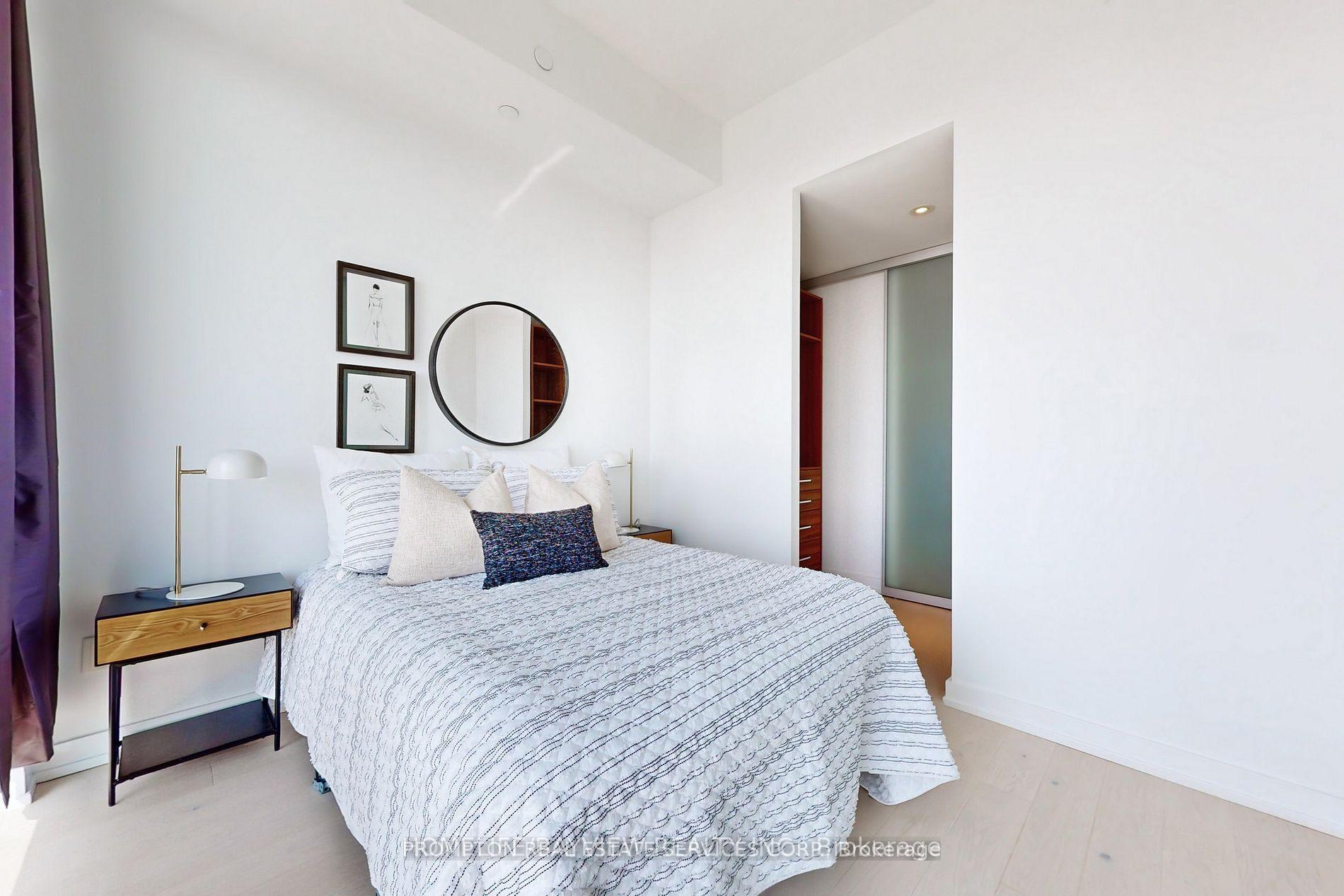 Photo 19 of Unit 4312, 488 University Avenue, Toronto, Kensington-Chinatown — HOMEH