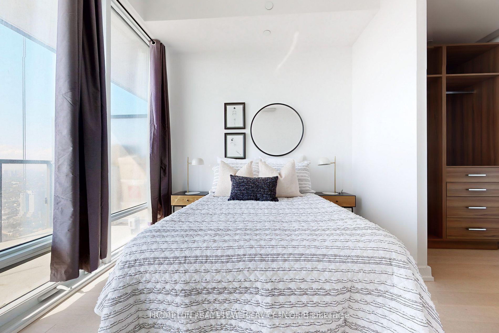 Photo 20 of Unit 4312, 488 University Avenue, Toronto, Kensington-Chinatown — HOMEH