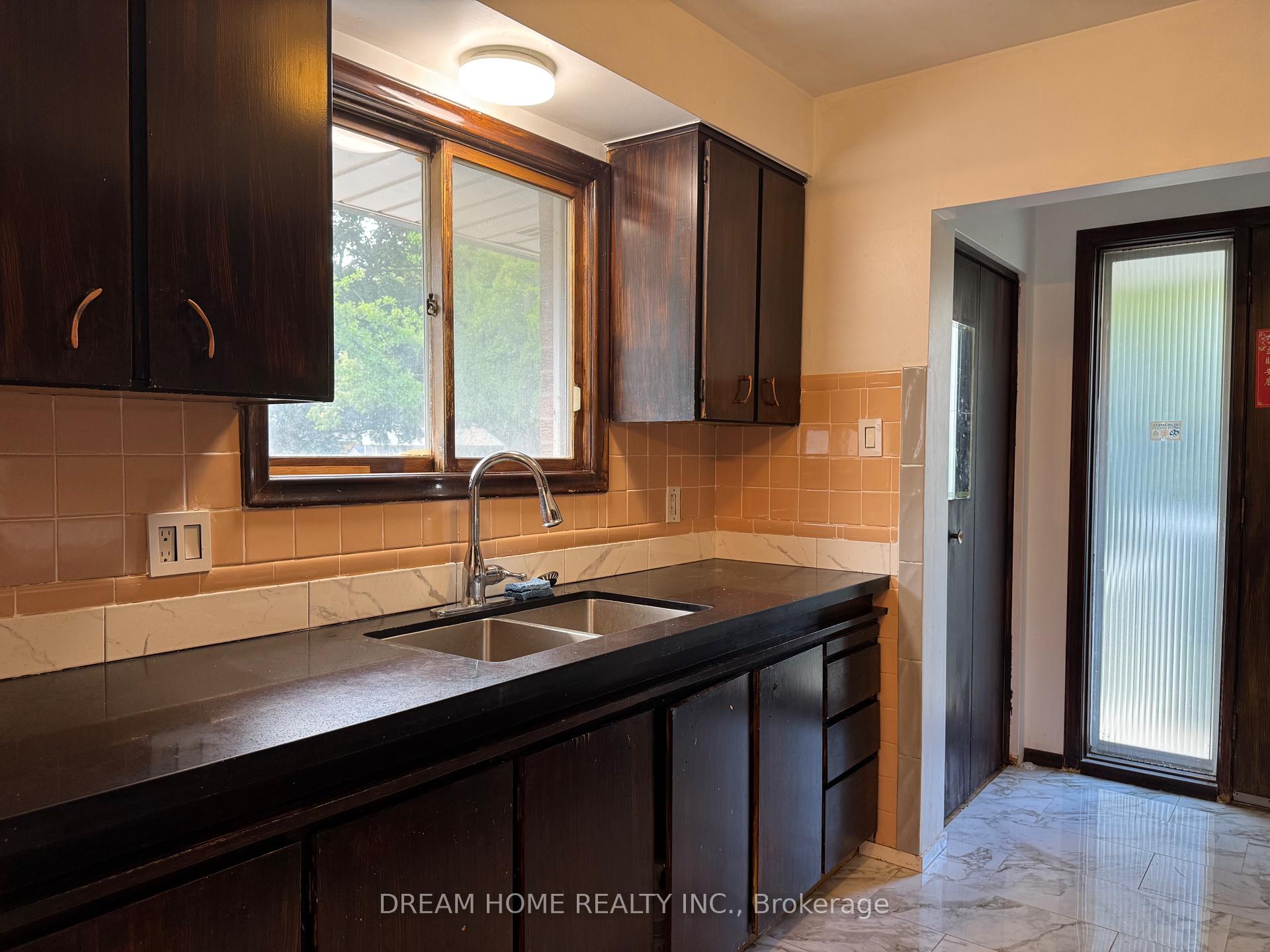 Photo 9 of 48 Meadowlark Drive, Hamilton, Bruleville — HOMEH