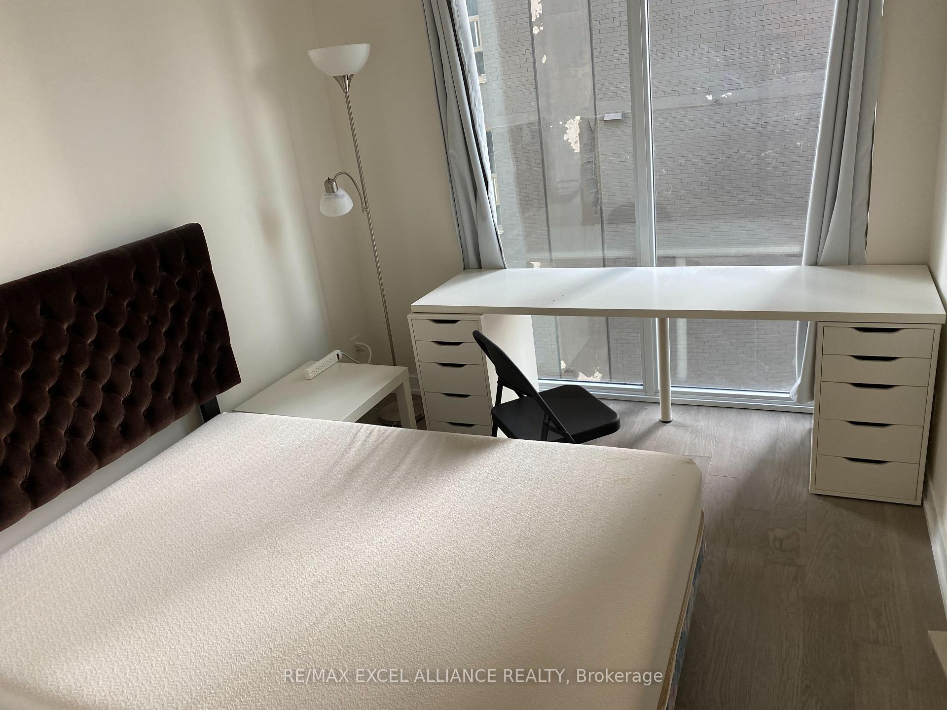 Photo 11 of Unit 1502, 17 Dundonald Street, Toronto, Church-Yonge Corridor — HOMEH