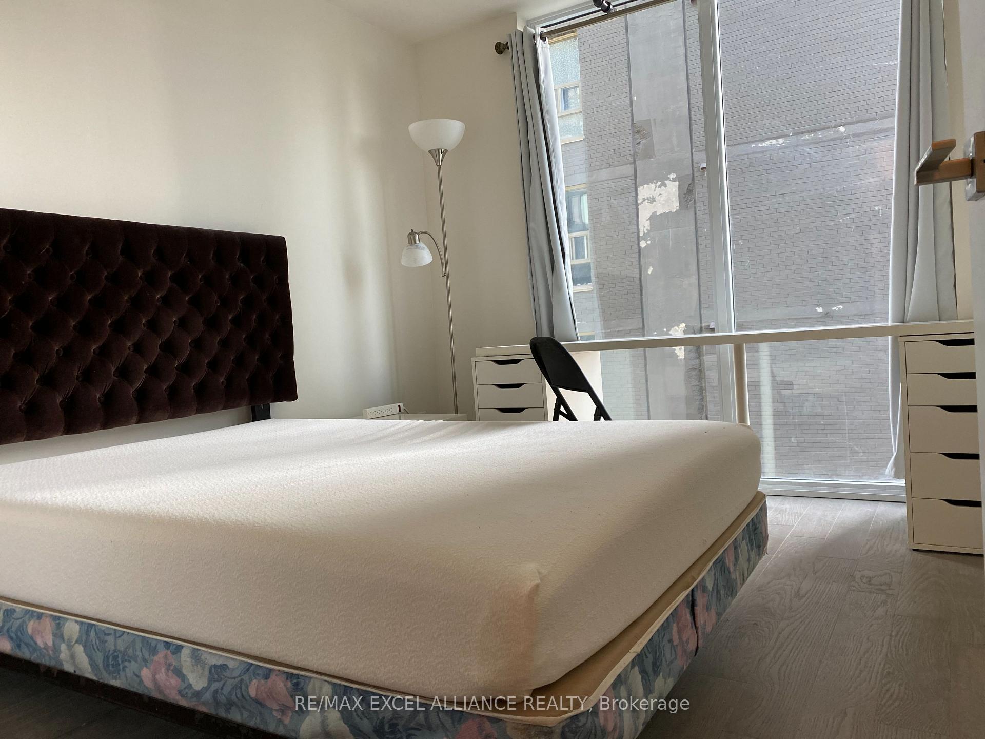 Photo 12 of Unit 1502, 17 Dundonald Street, Toronto, Church-Yonge Corridor — HOMEH