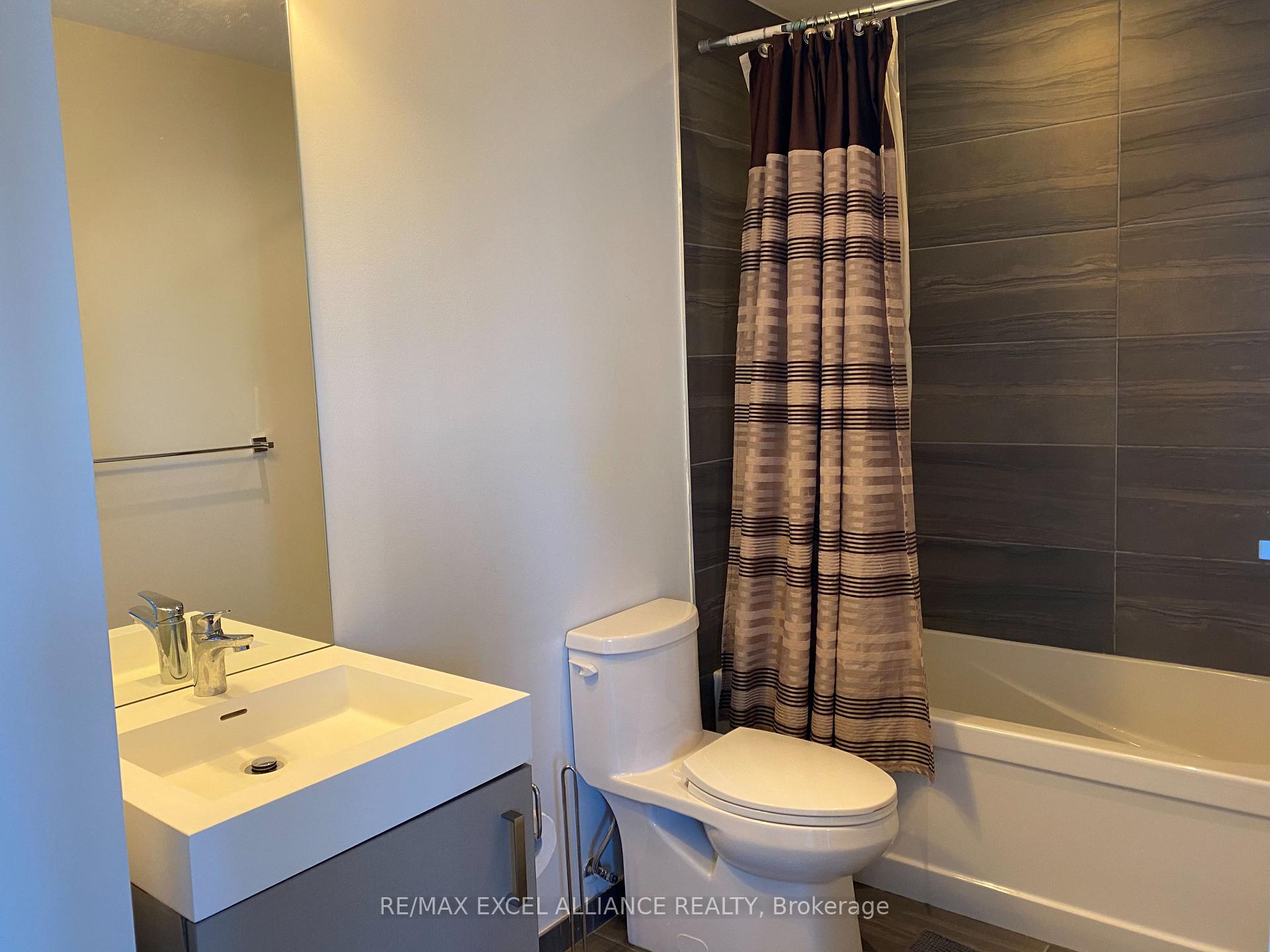 Photo 13 of Unit 1502, 17 Dundonald Street, Toronto, Church-Yonge Corridor — HOMEH