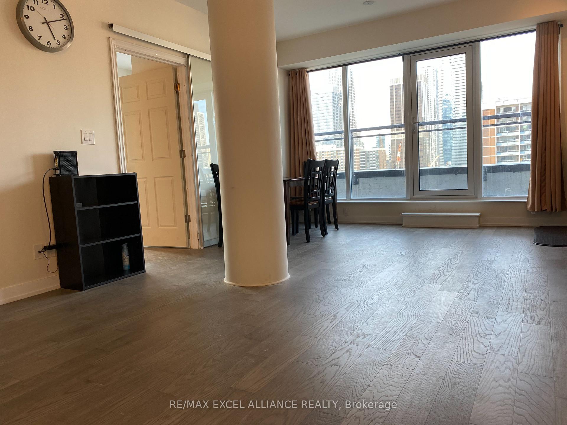 Photo 15 of Unit 1502, 17 Dundonald Street, Toronto, Church-Yonge Corridor — HOMEH